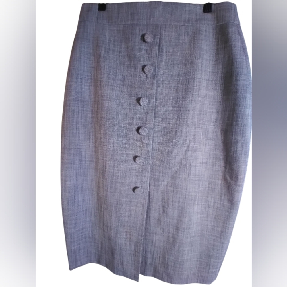 Elegant Gray Women's Skirt Strtch Lining Slit In Back Faux Buttons Slit Size 6